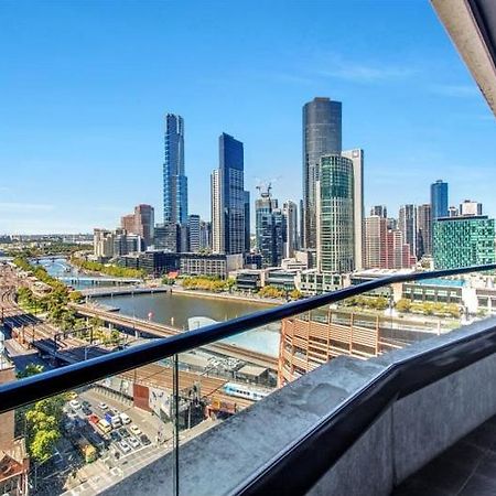 Riverview Suites By Edgetrip Melbourne City Exterior foto